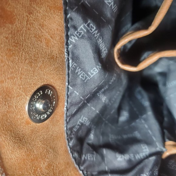 Nine West Brown Leather Shoulder Bag/Purse with FauxFur Sherpa accents - Picture 15 of 16